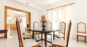Villa Quiros ll - Image 4