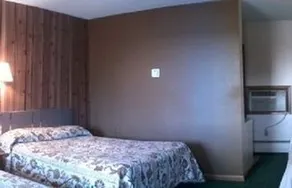 Leonard Motel - Image 3