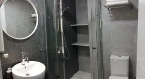 Exclusive 3 Bedroom Beach Apartment - Image 5