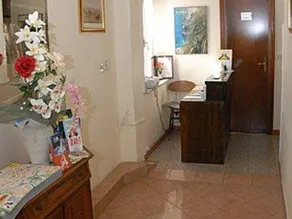 Benz Bungalow - Image 3