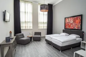 Bed & Breakfast De Oale School - Image 3