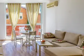 Varna Deluxe Suites - Image 3