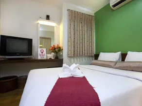 NIDA Rooms Rambutri 147 Grand Palace - Image 4