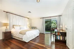 Kumbada 23 Waterfront Holiday House - Image 4