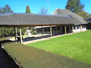 Outlook Lodge OR Tambo - Image 4