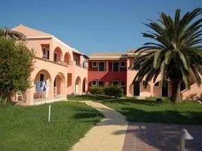 Kostas Apartments - Image 2