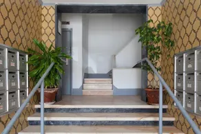 BEACHOUSE - Image 2