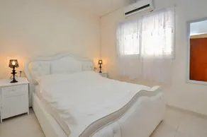 SOL Villa Loca - Image 4