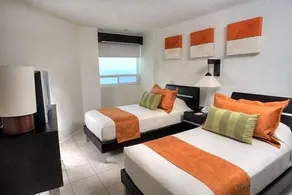 Portozul Hotel Suites & Spa - Image 3
