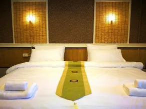 Thousand-Ten Thousand Residence & Hotel - Image 4