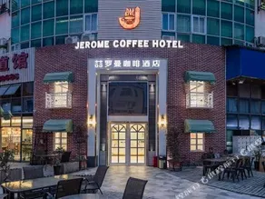 ZHELUOMAN CAFE HOTEL - Image 4