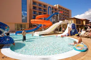 Victoria Palace Beach Hotel - Image 4
