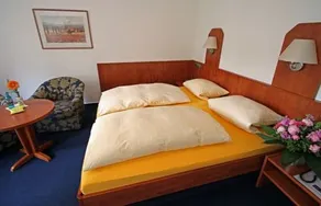 Hotel Am Boltentor - Image 4