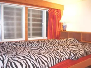 Taipei Ximen Zebra Apartment - Image 2