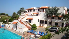 Ischia Uno Residence - Image 2