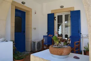 Volta Studios & Apartments Kythira - Image 4