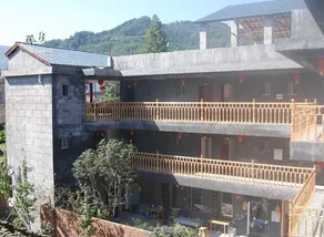 JINGXINYUAN HOTEL - Image 2