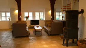 Nice apartment with barbeque & garden - Image 2