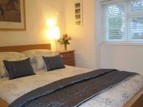 Hemplands Bed and Breakfast - Image 5