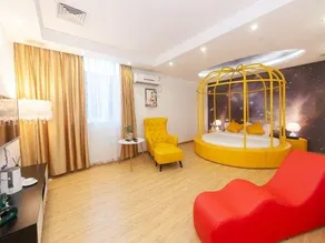 Cigu Business Hotel - Image 2