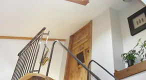 Ukee Treehouse B&B - Image 2