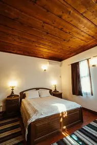 Zoev House - Image 5