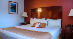 Imperial Inn Medicine Hat - Image 2