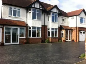 Charnwood Guesthouse - Image 2