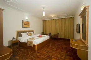 Oyo Premium Cottages Upper Rangri - Image 5