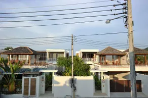 The Chantra Villas Phuket - Image 4