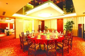 Yunquan Mountain Villa - Image 5