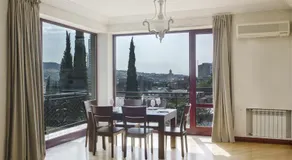 The Views Apartment - Image 4