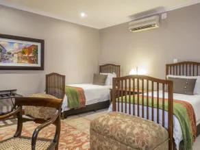 Madison Manor - Image 3