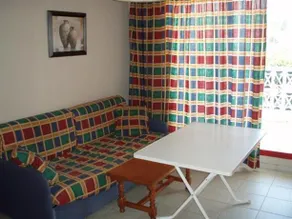 Apartamentos Marineu Playa Romana - Image 3