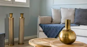 Julia's Luxury Apartments - Image 4