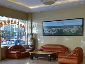 Hungwa Hotel - Image 4