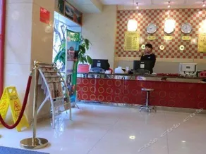 Lanzun Business Hotel - Image 5