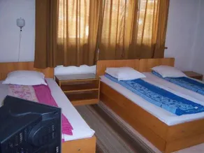 Guest House Kostandara - Image 3