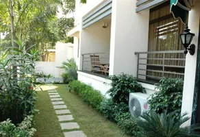 Oneira Eleganze - Image 5