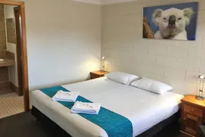 Kew Motel - Image 2