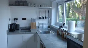 Crossways Self-Catering Cottage - Self Contained - Image 5
