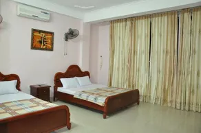 Bay View Hotel - Image 5