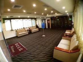 Debonair Motel - Image 4