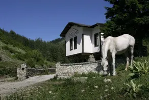 Arkan Han Hotel - Image 2
