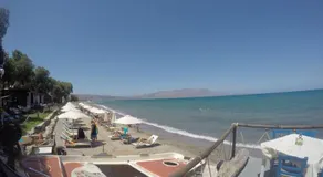 Sea Front House - Image 5