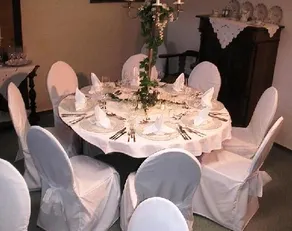 Hotel Neustädter Hof - Image 2