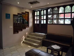 OYO Rooms Gangaram Hospital - Image 2