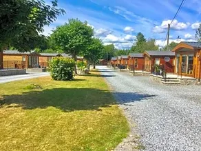 Debran Lodge - Image 3