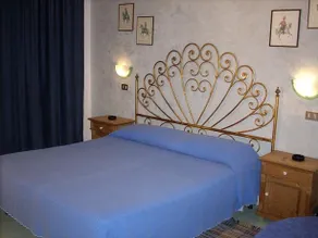 Marta - Image 5