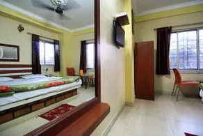 Swagatam International Guest House by OYO Rooms - Image 2